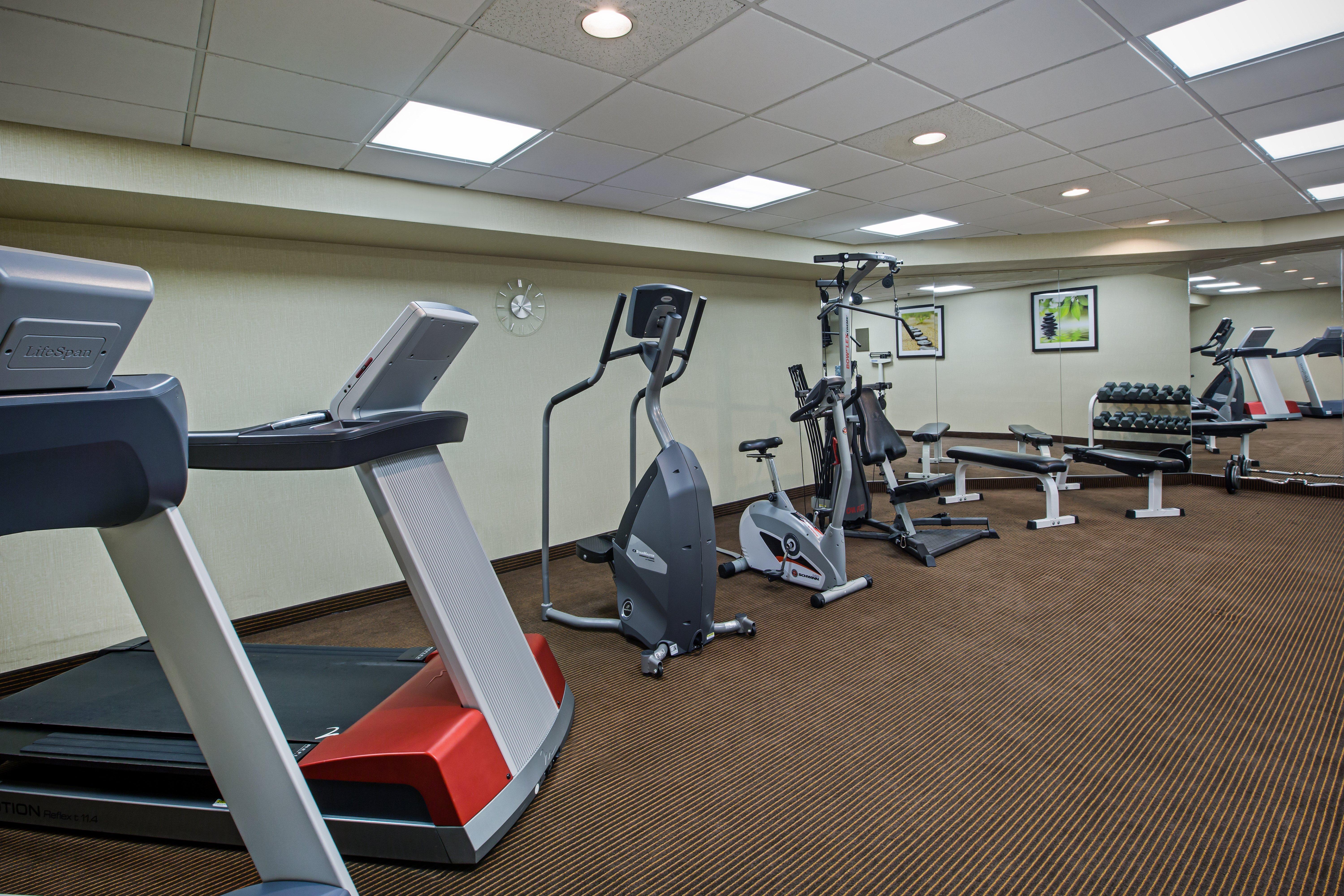Quality Inn & Suites Regina Downtown Экстерьер фото