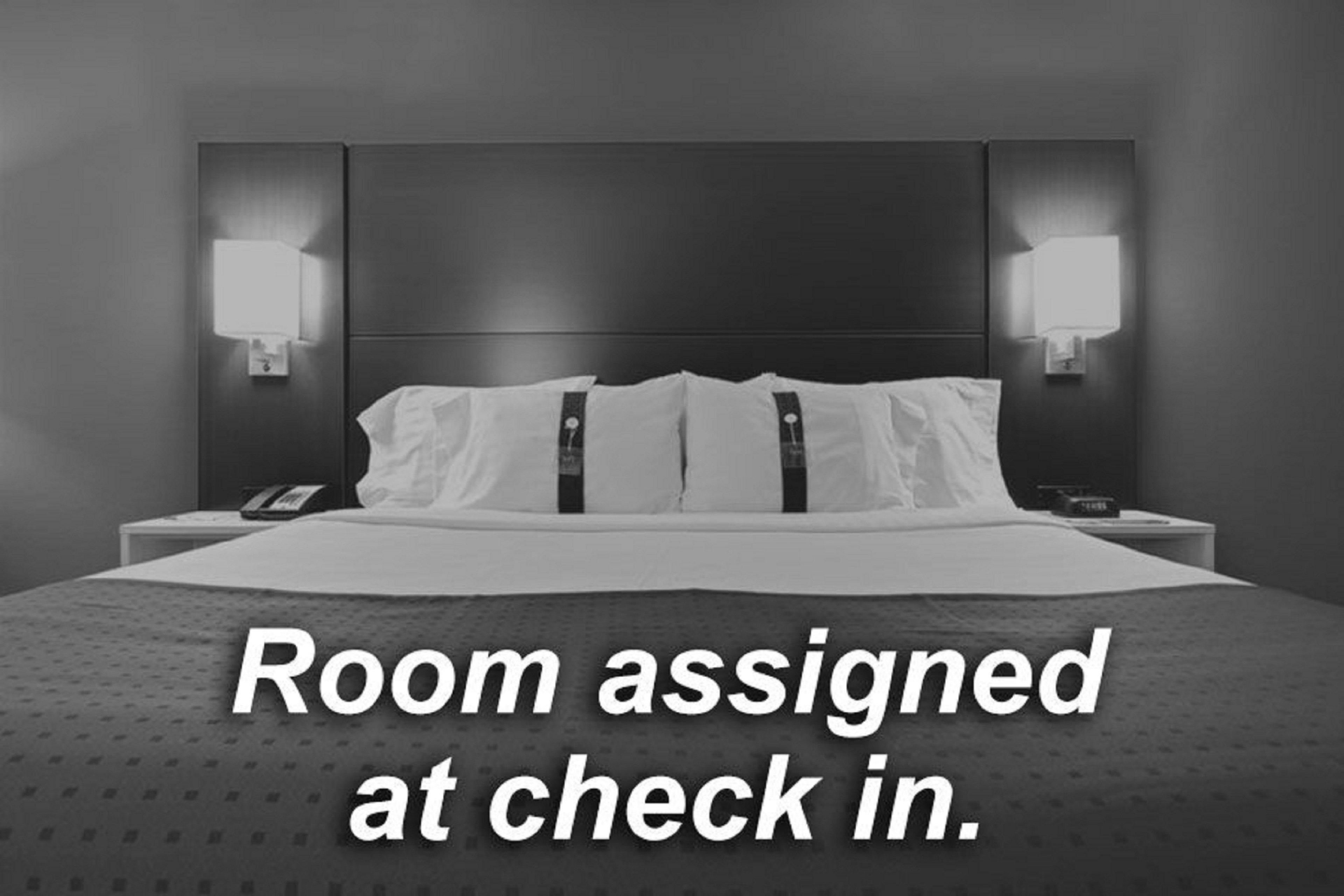 Quality Inn & Suites Regina Downtown Экстерьер фото